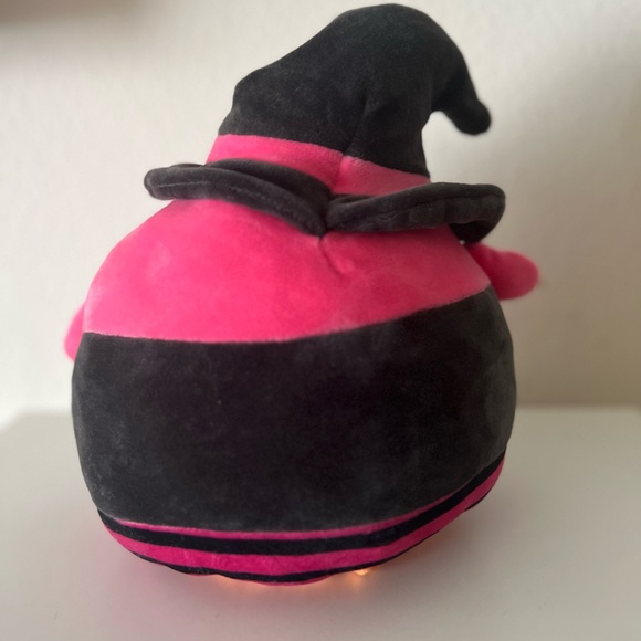 Squishmallows Halloween Wexla Witch, Johanna Cauldron Flip-A-Mallow Plush. NEW - Picture 5 of 7